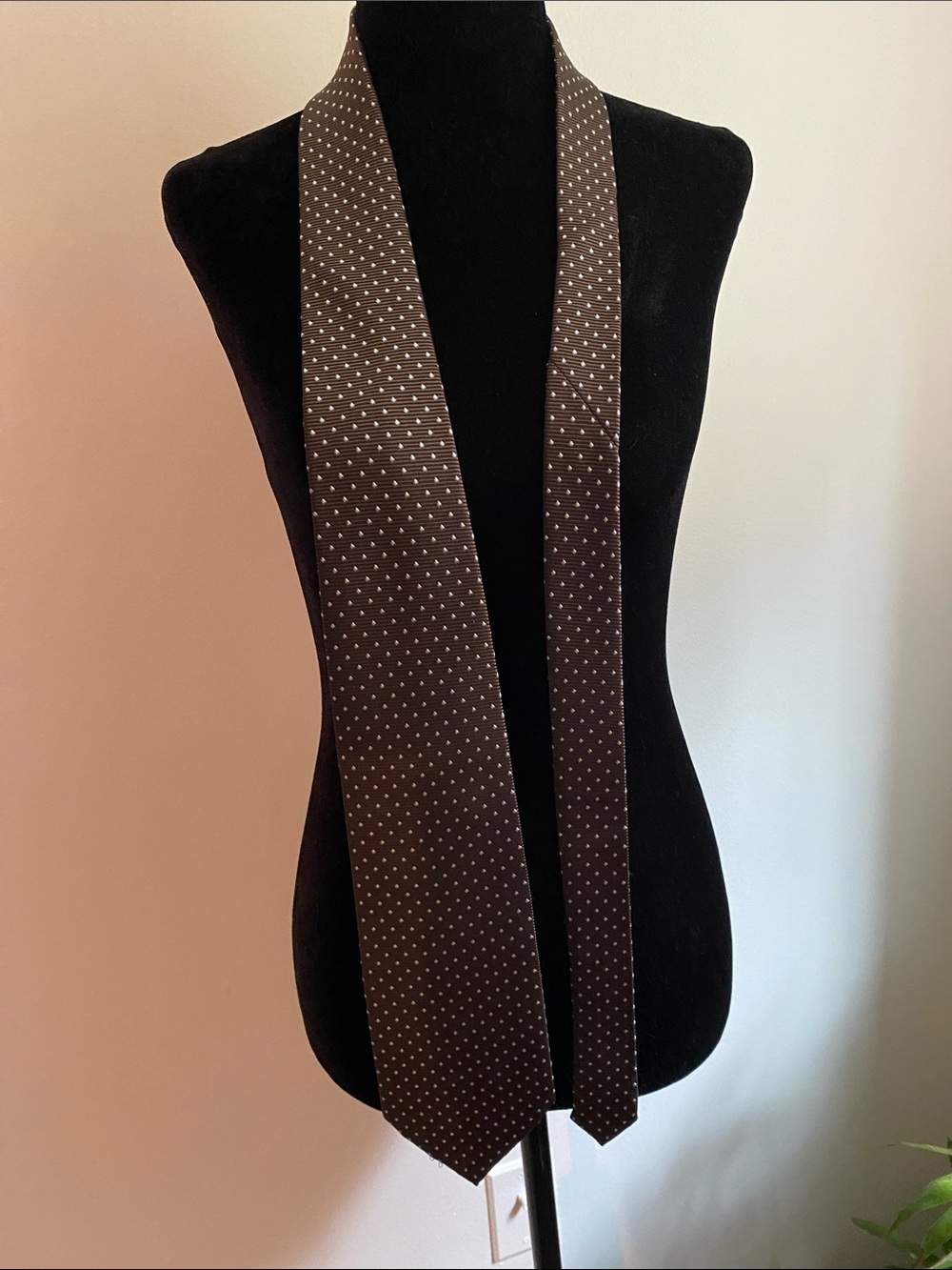 Brown Polka Dot 100% Silk Men's Tie.